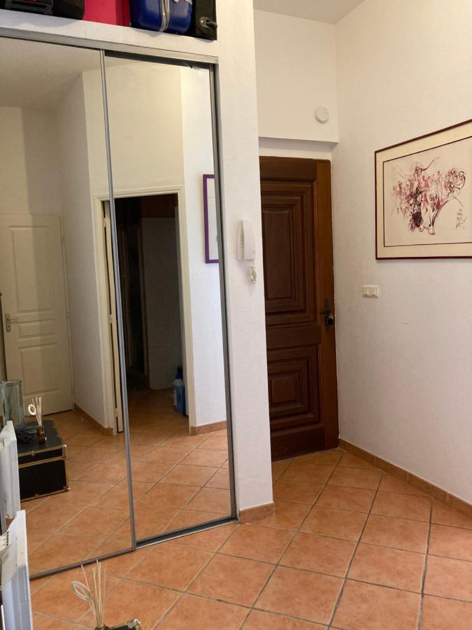Appartement Cosy Salon-de-Provence Exterior photo