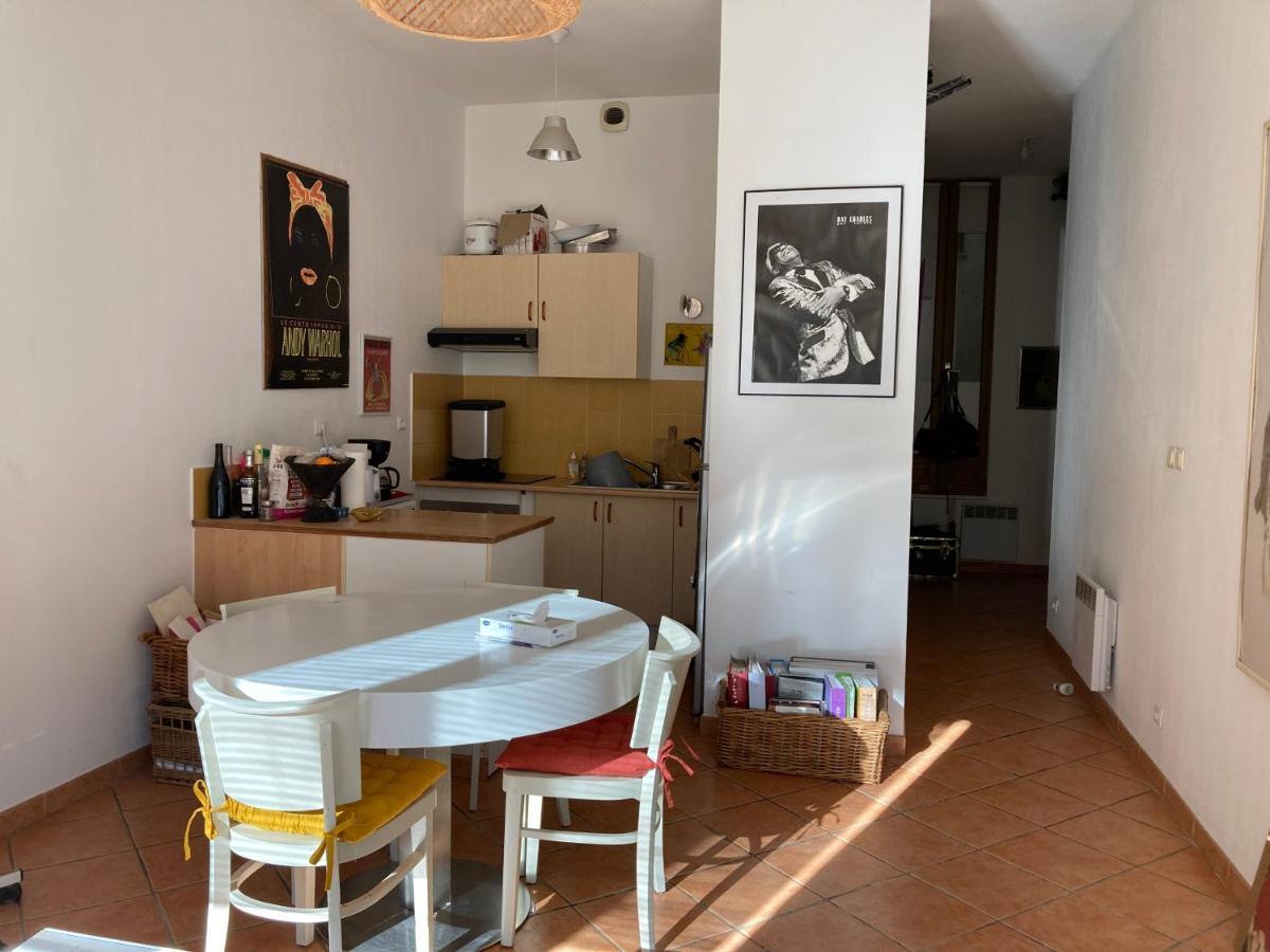 Appartement Cosy Salon-de-Provence Exterior photo